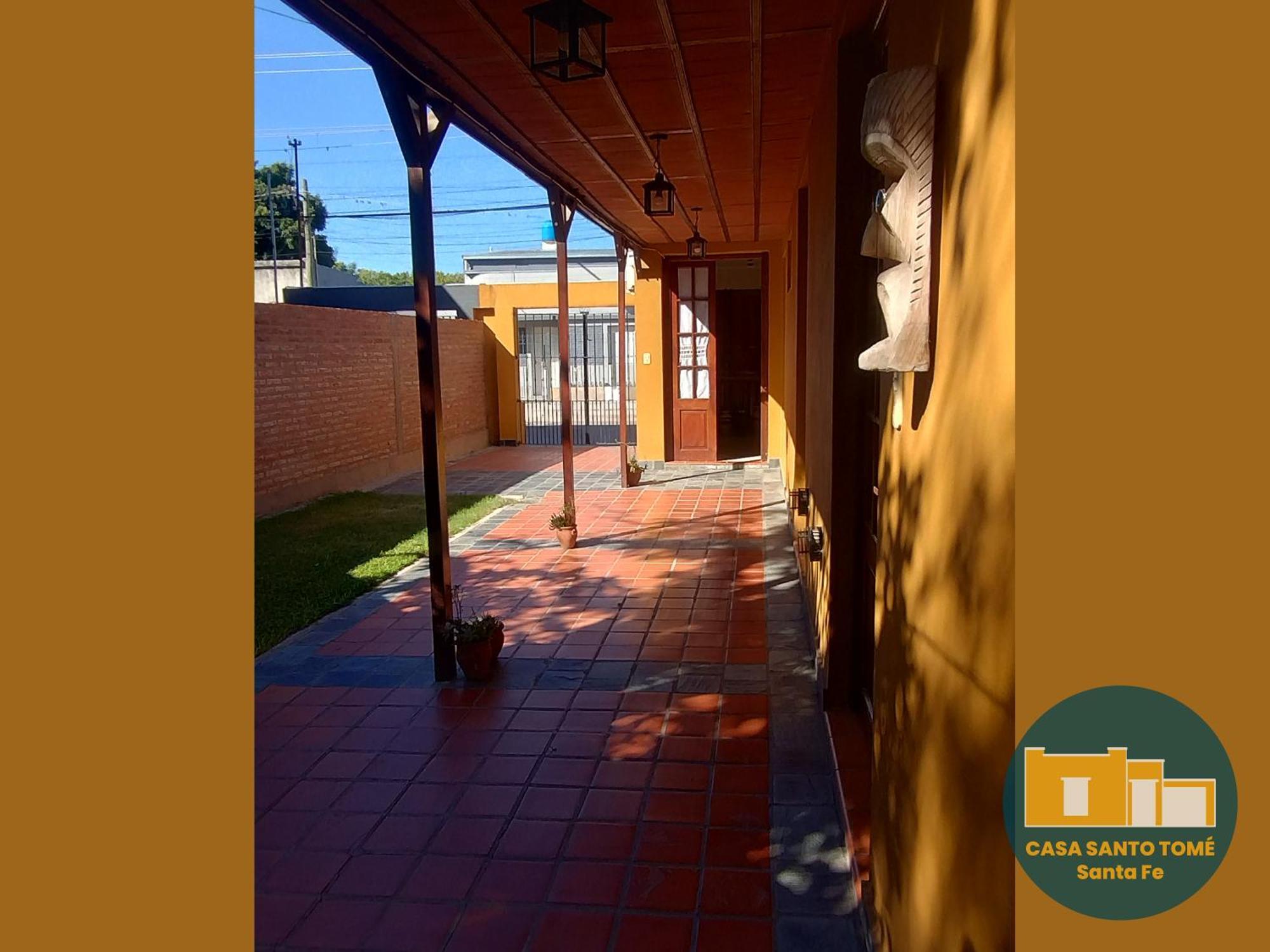 Casa Santo Tome (Santa Fe)
